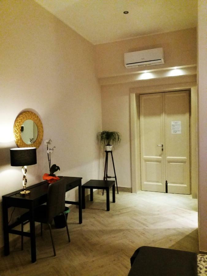 كاتانيا B&B Oriental Palace المظهر الخارجي الصورة
